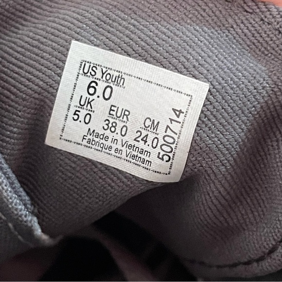 Flaming Grey Vans - Size 6 - Picture 5 of 5